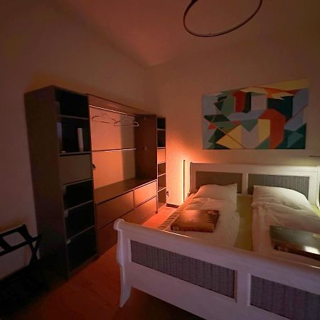 Igo Apartment 2 Schlafenzimmer Mit Waschmaschine Trockner Haustier Rheinufer 5Min Netflix Disney Plus 17-6 Duisburg Zewnętrze zdjęcie