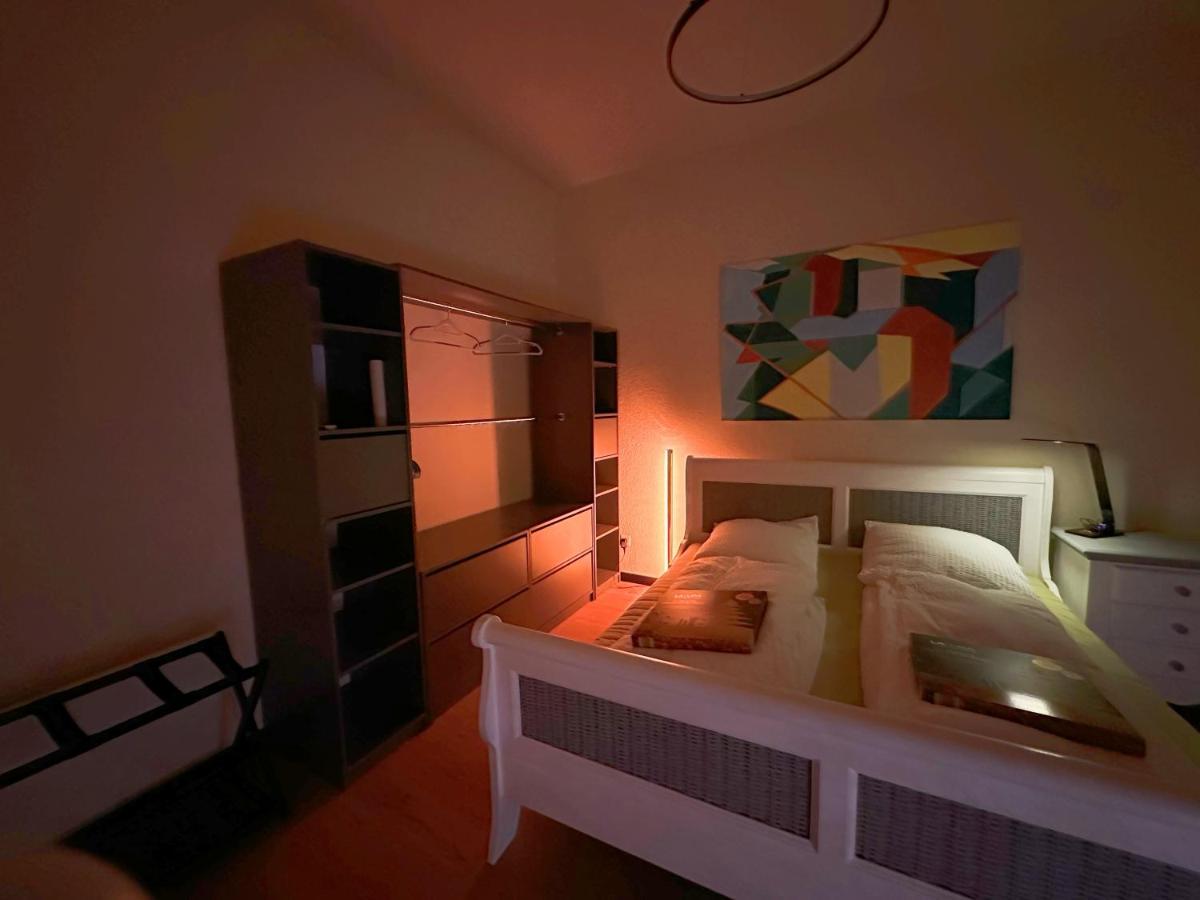 Igo Apartment 2 Schlafenzimmer Mit Waschmaschine Trockner Haustier Rheinufer 5Min Netflix Disney Plus 17-6 Duisburg Zewnętrze zdjęcie